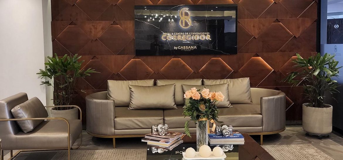 Lobby Hotel Corregidor Arequipa by Cassana