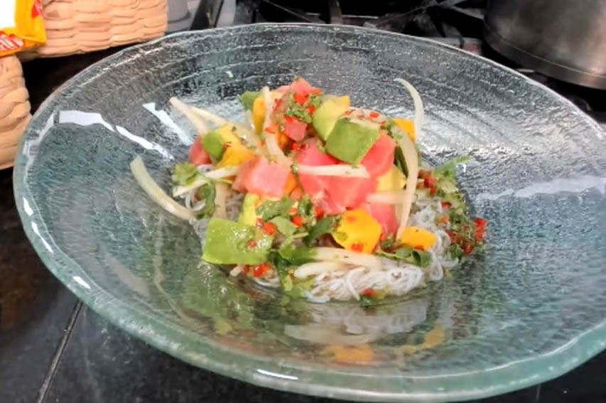 Ceviche Thai por Roger Arakaki 